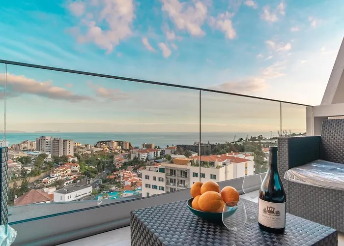 The Place דירה *